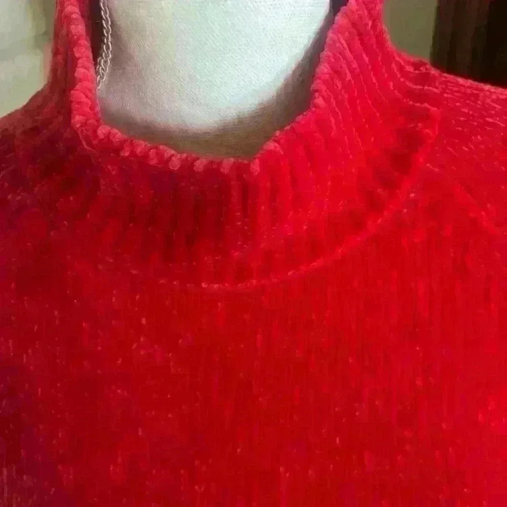 Ann Taylor LOFT red sweater turtle neck. Worn once super soft XS. Long sleeve. - Picture 11 of 15